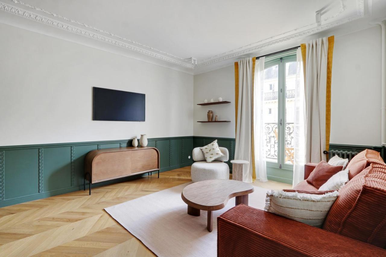Paris Home Collection Serviced Apartments In Opera - Rue Saint-Lazare Exteriör bild
